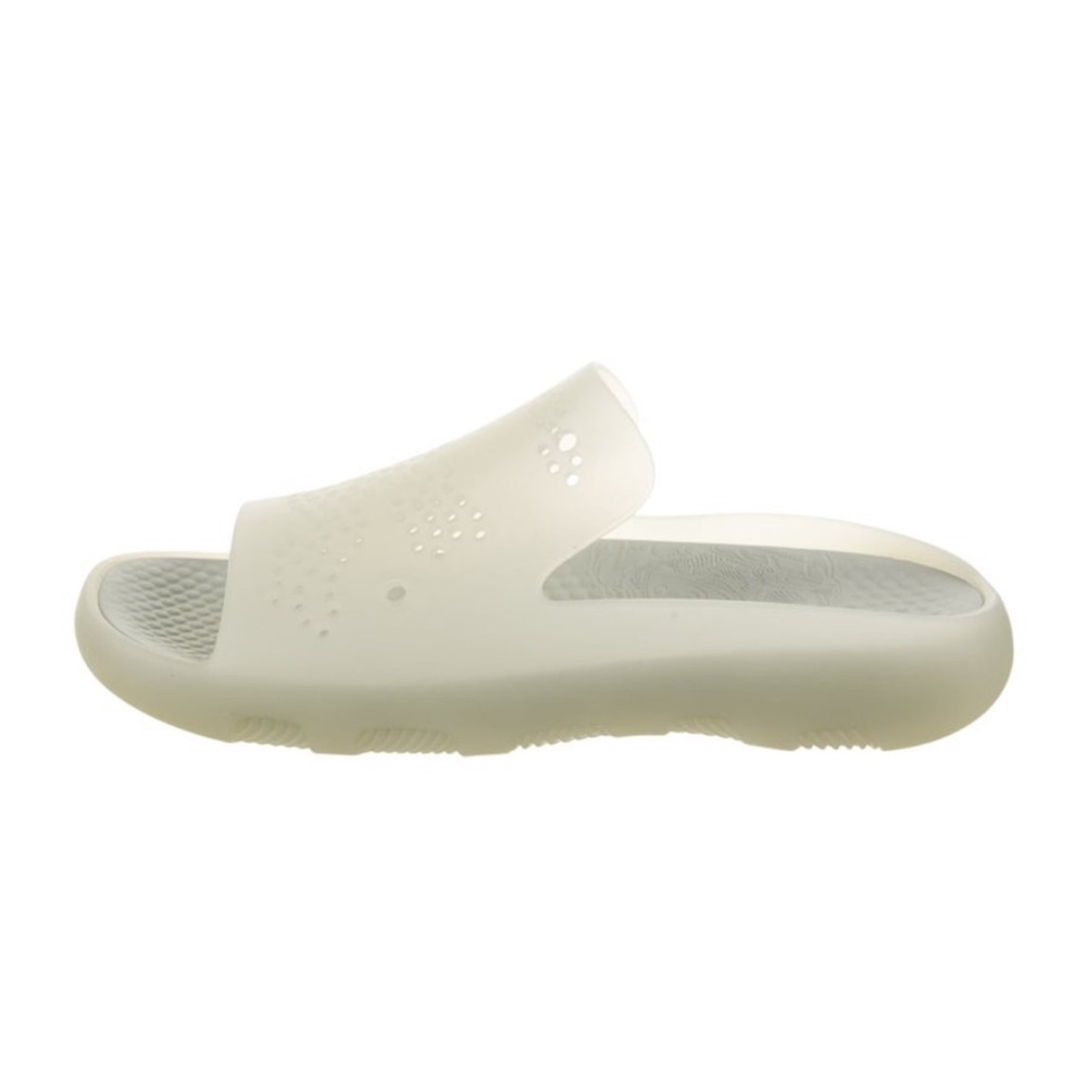 Burberry Slides - Picture 2 of 6